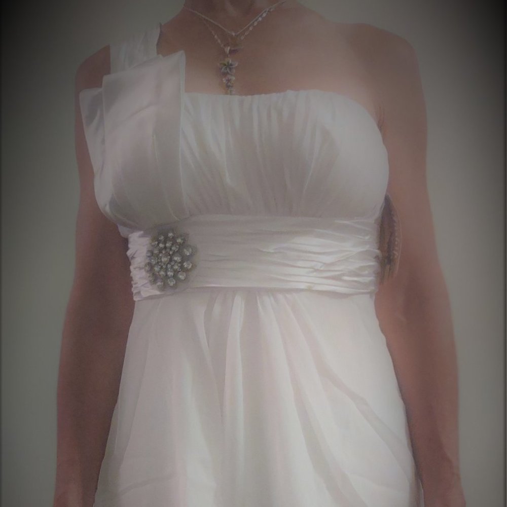 Brand new white chiffon and satin party dress size 2